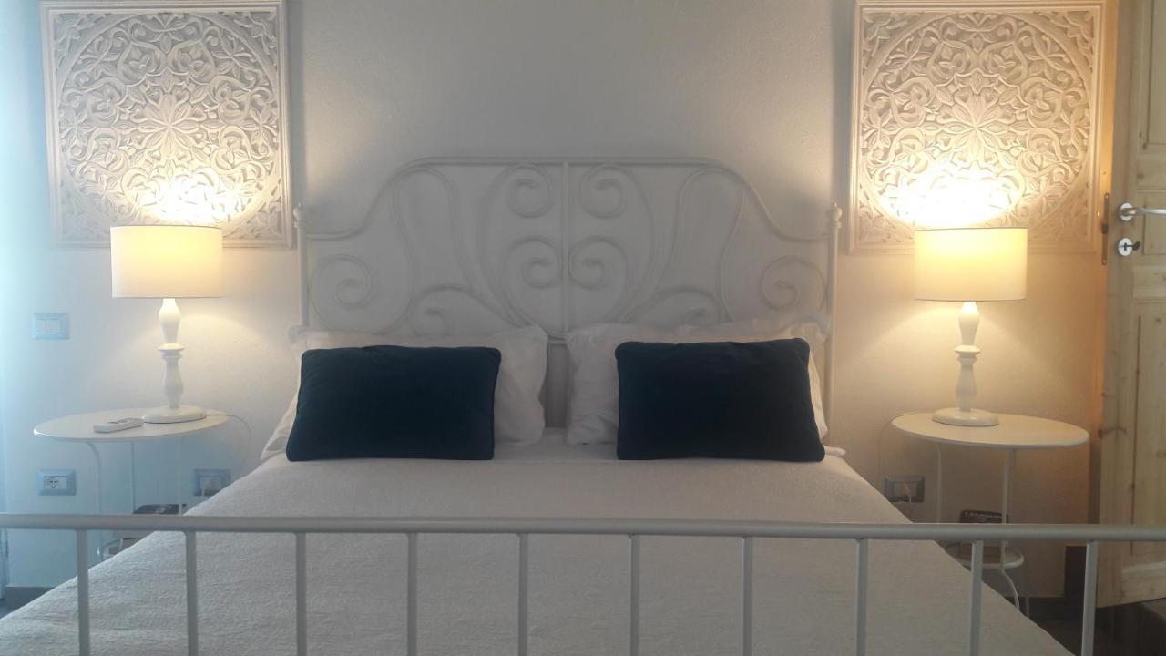 Bed & Breakfast La Casa Di Nina La Maddalena (Cagliari)